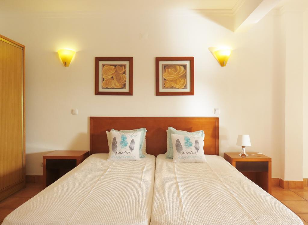 לאגוּ‏ש Vila Mos - Beach Resort מראה חיצוני תמונה